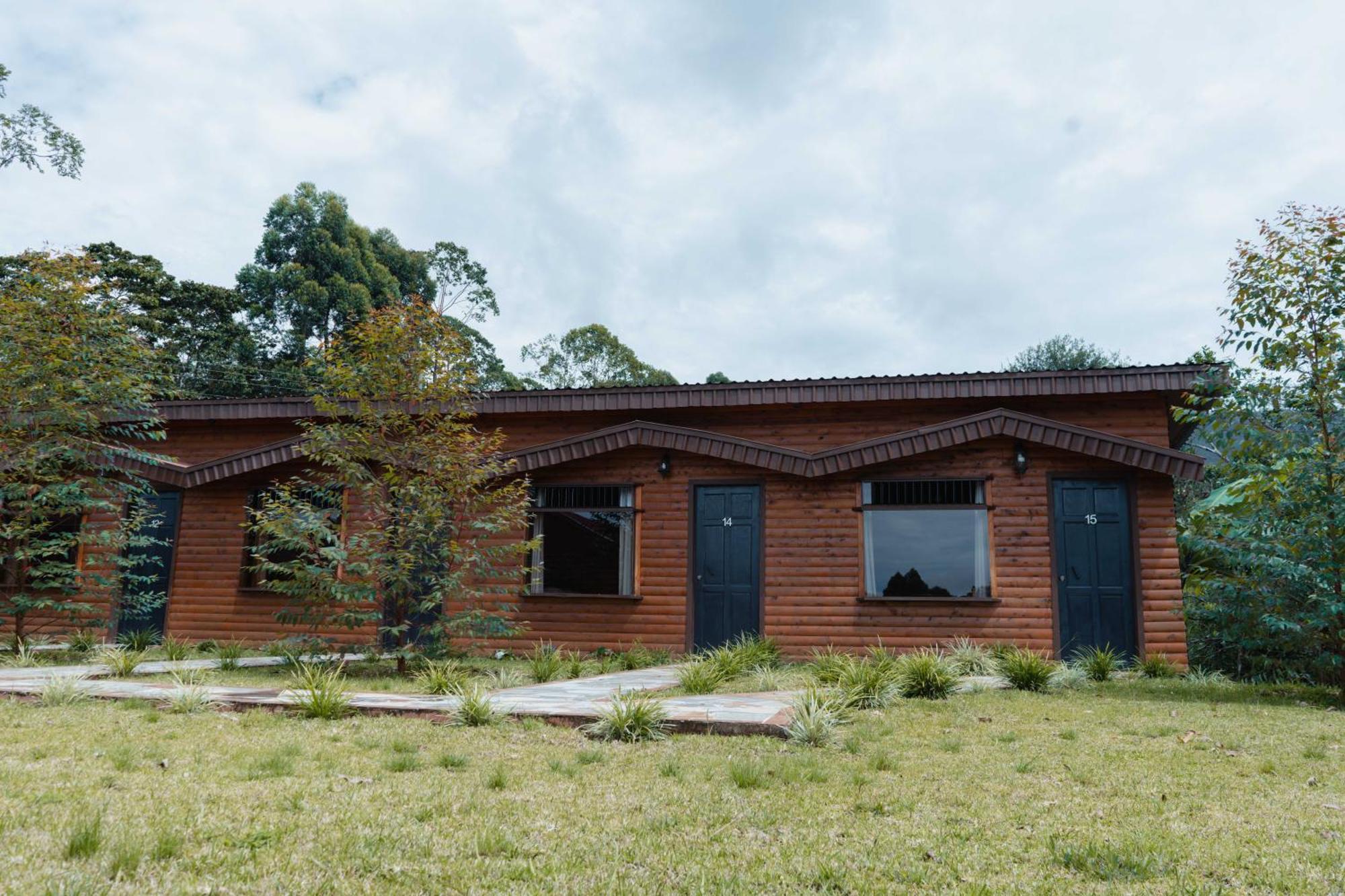 Cabanas La Hacienda San Pablo  Esterno foto