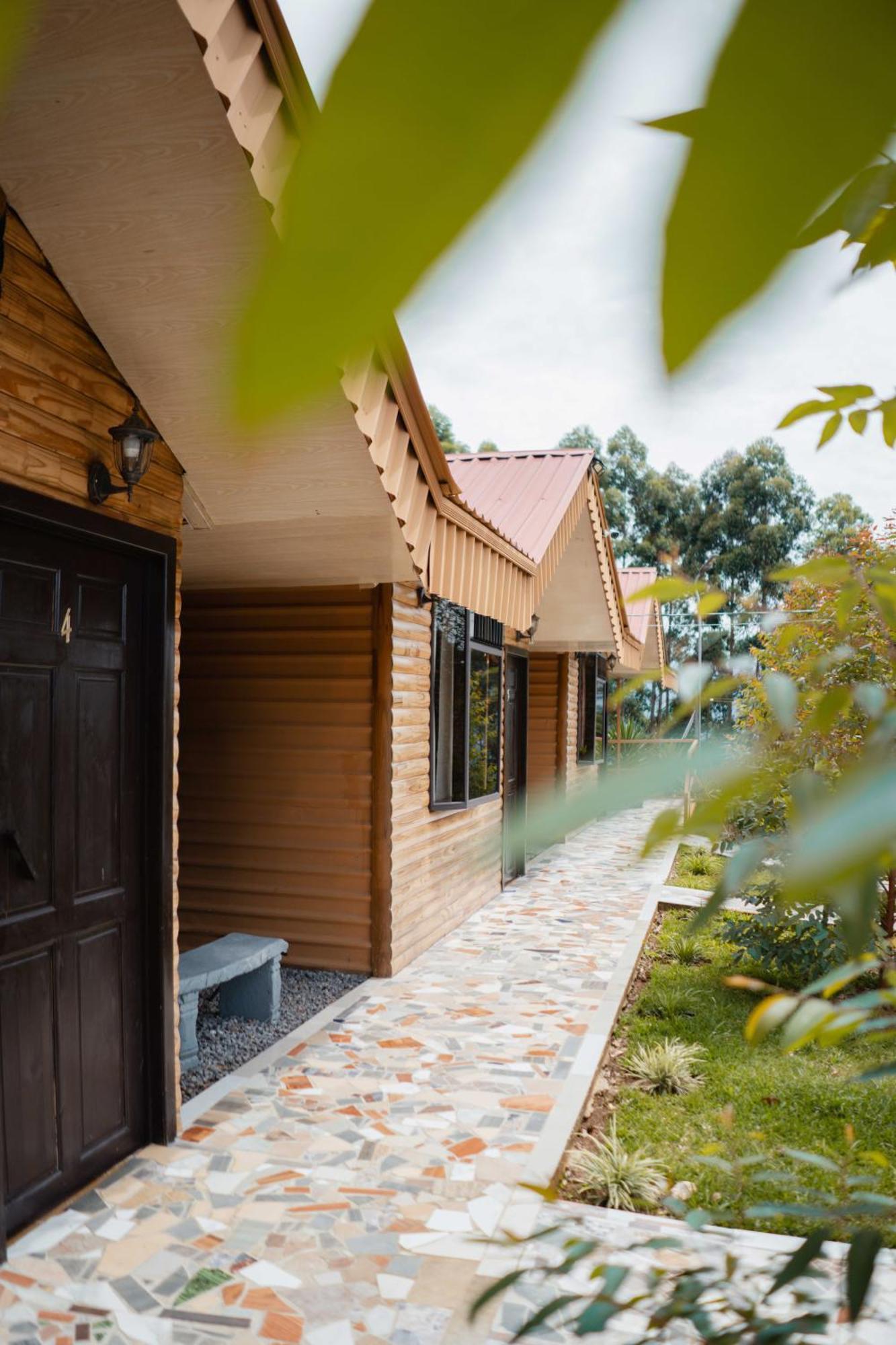 Cabanas La Hacienda San Pablo  Esterno foto